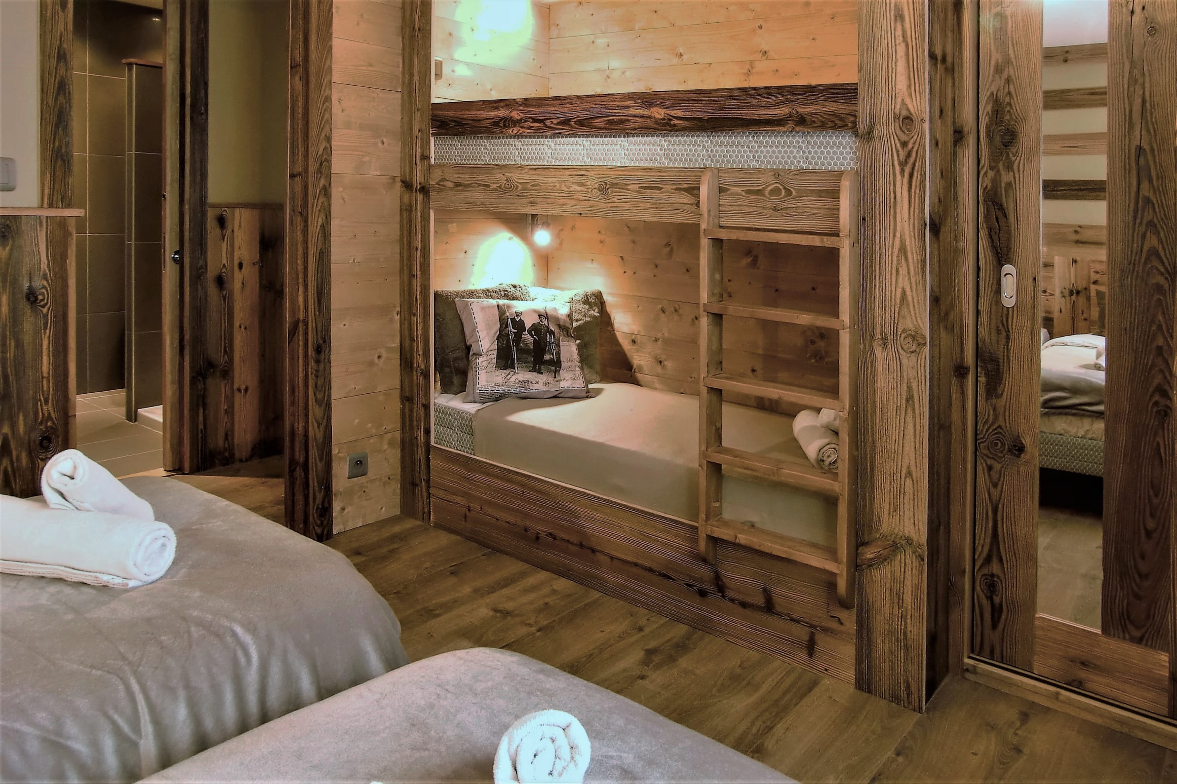 Chalet La Rocade, Ground Floor Apartment in Les Gets