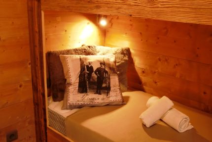 Room Two in Chalet La Rocade, Ground Floor