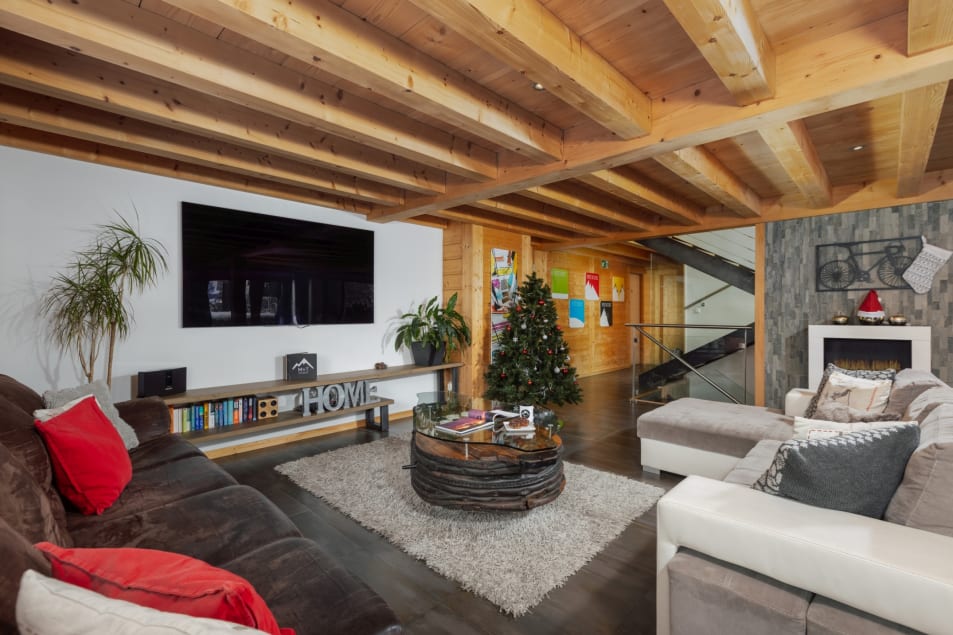 Le Salon Spacieux d'Alpine Lodge