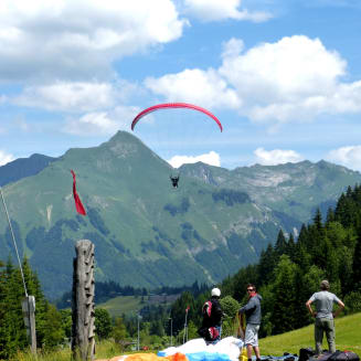 Parapenting in Les Gets