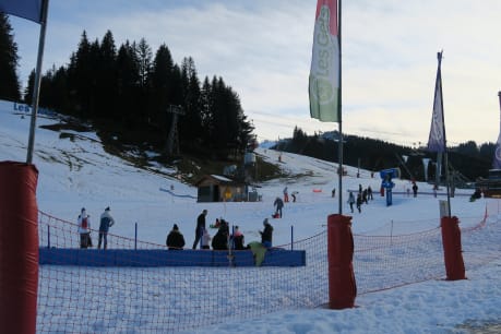 The Le Carry sledging slope in the centre of Les Gets