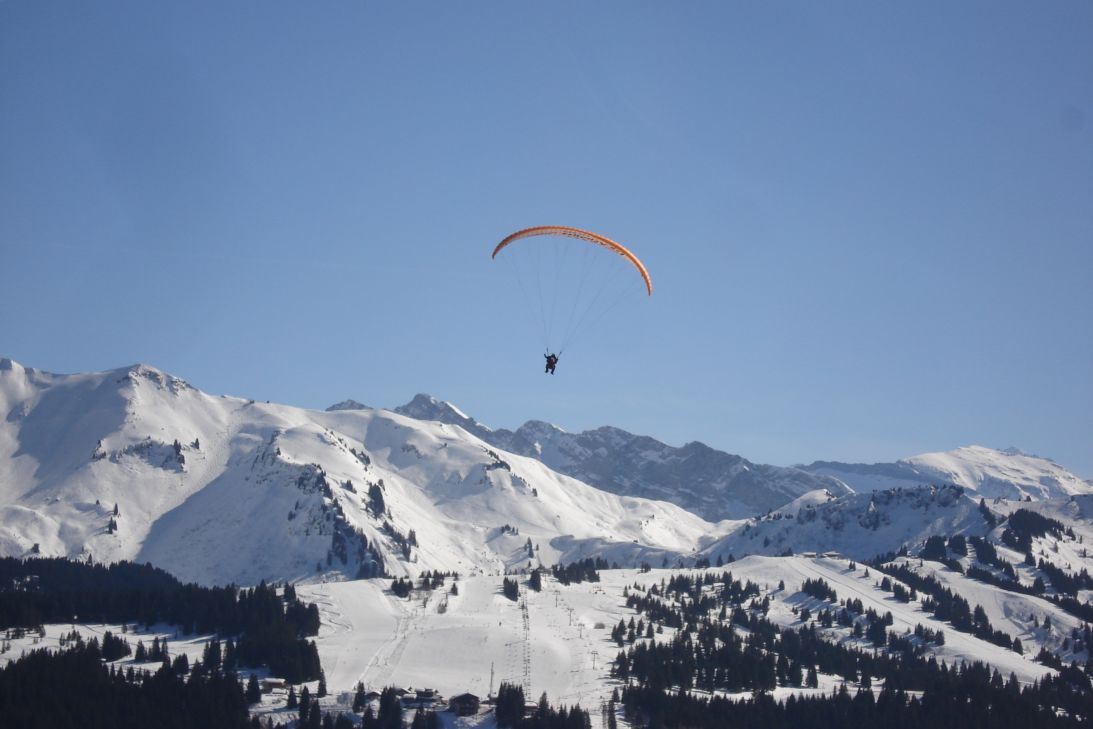 Parapenting in Les Gets