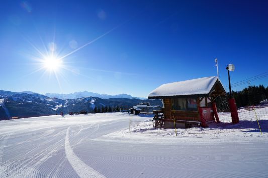Snowy Les Gets in the sunshine