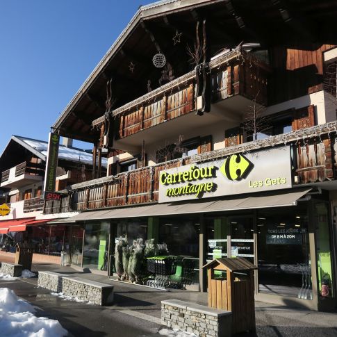 Carrefour Montagne Supermarket, Les Gets