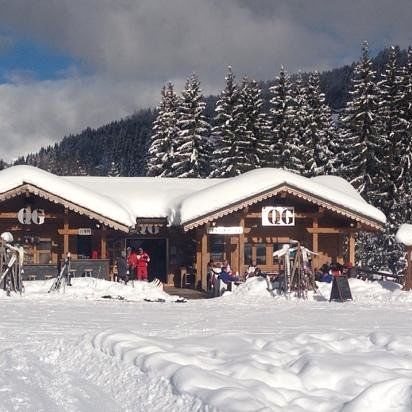 Le QG, Mountain Restaurant in Les Gets