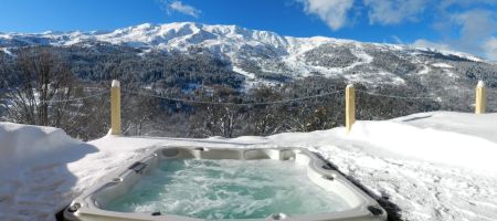 Chalets Meribel. Luxury La Chouette